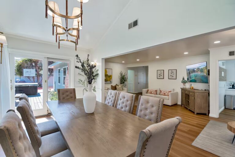 The dining area at Game Room Estate in Anaheim.